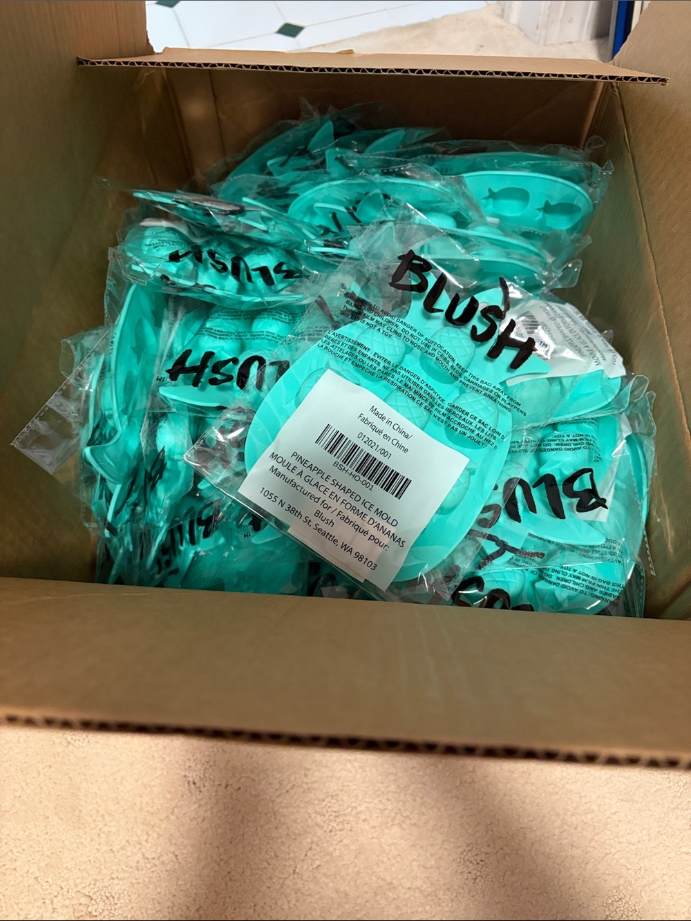 New in Package Box of 50 Blush Teal Pineapple Silicone Ice Mold Great Gift Favor